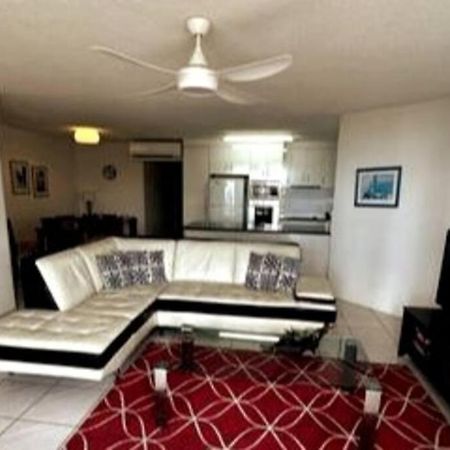 2 Bedroom Ocean View - Alexandria Apartments -Alexandra Headland Маручидор Экстерьер фото